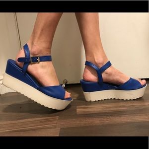 Platform sandals / shoes
